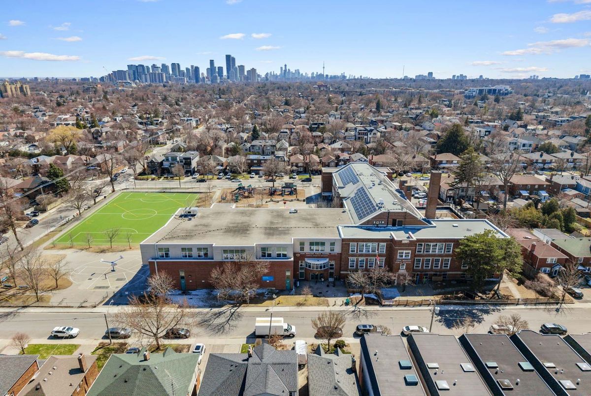 172 Melrose Avenue Toronto 172 Melrose Avenue Toronto