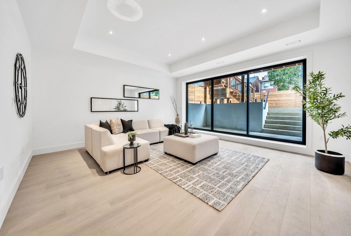 315 Arlington Avenue Toronto 315 Arlington Avenue Toronto