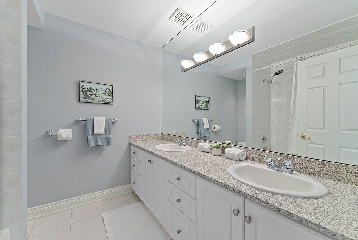 21 Castlefield Avenue Toronto 21 Castlefield Avenue Toronto