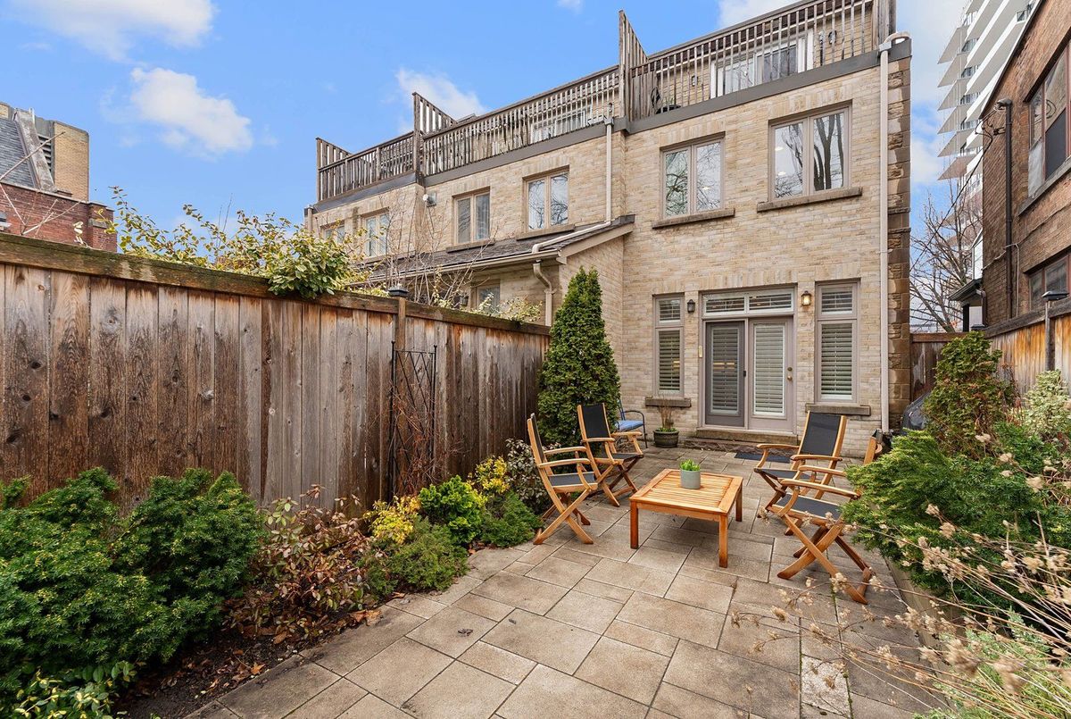 21 Castlefield Avenue Toronto 21 Castlefield Avenue Toronto
