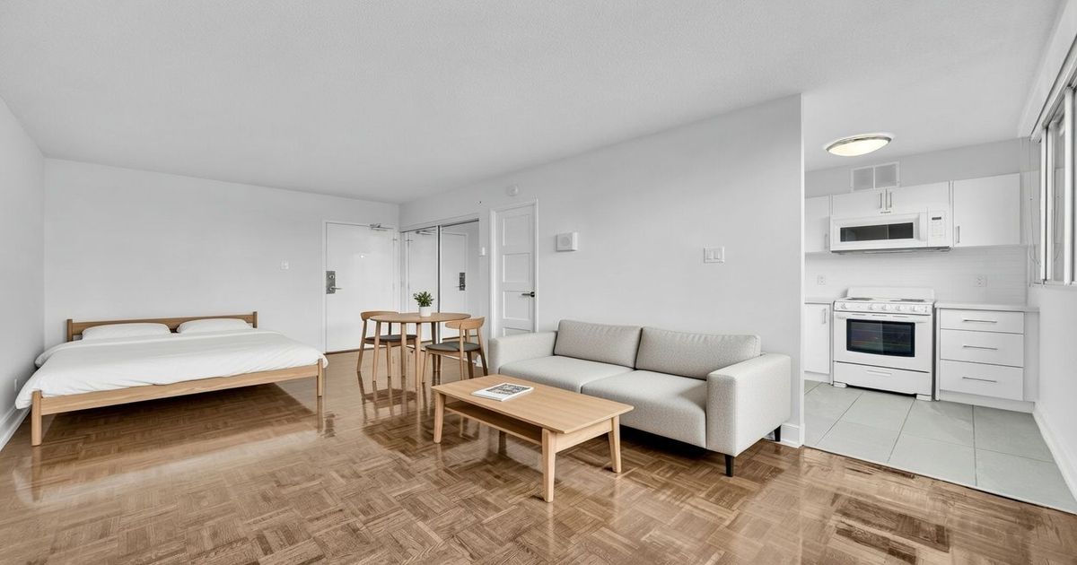 33 Isabella Street Toronto