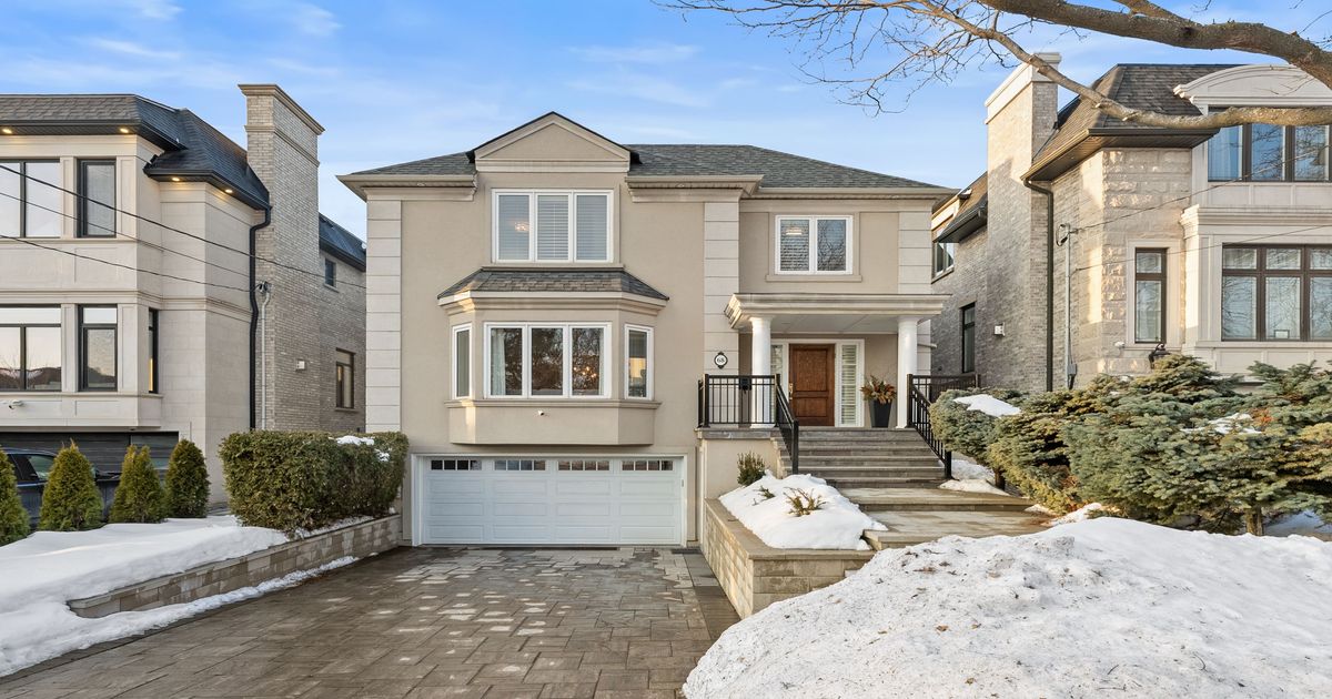 68 Carmichael Avenue Toronto