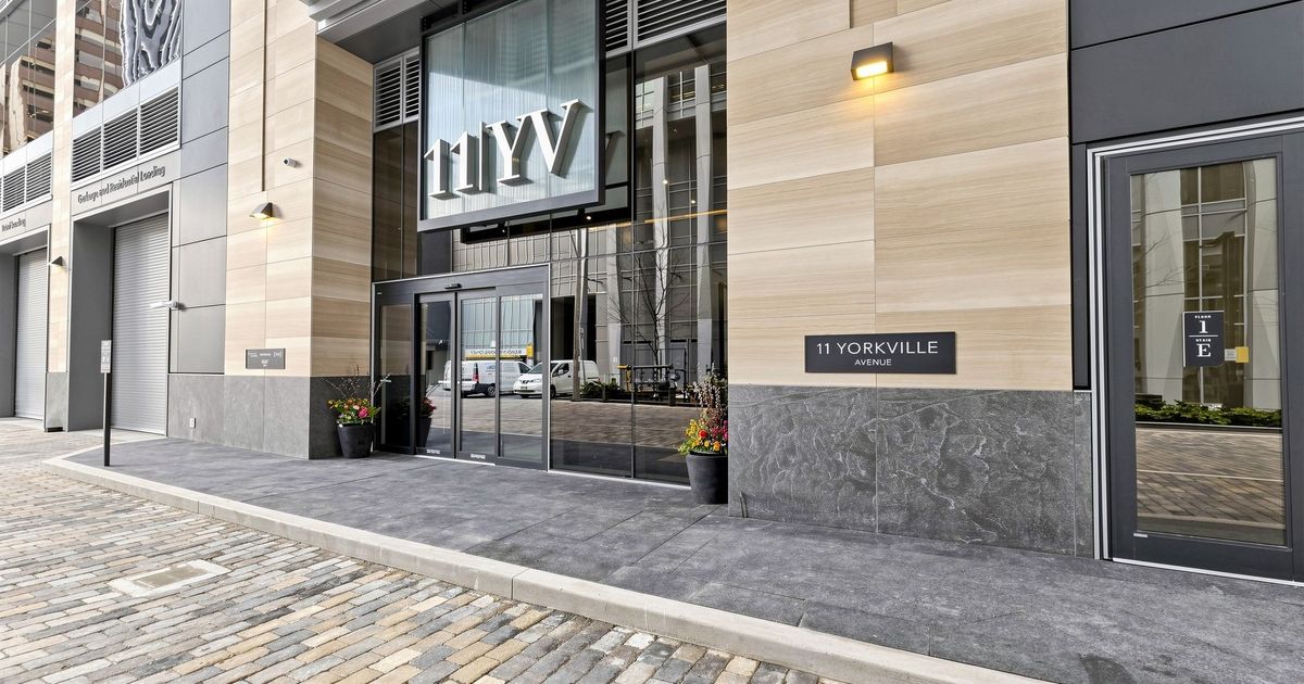 11 Yorkville Avenue Toronto