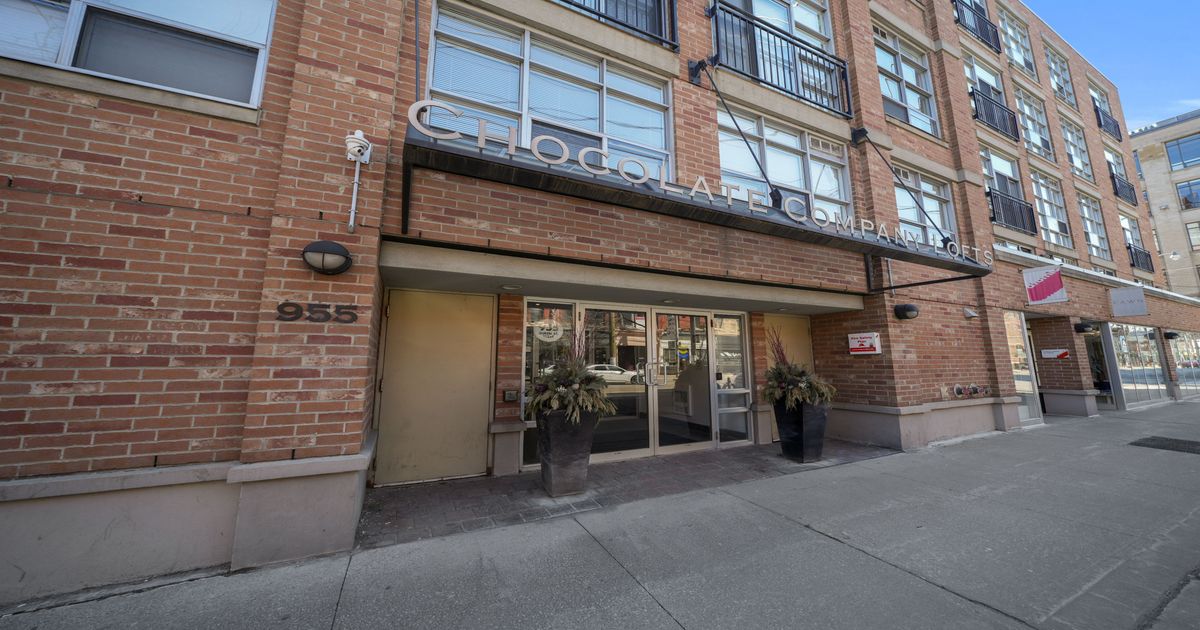 955 Queen Street W Toronto