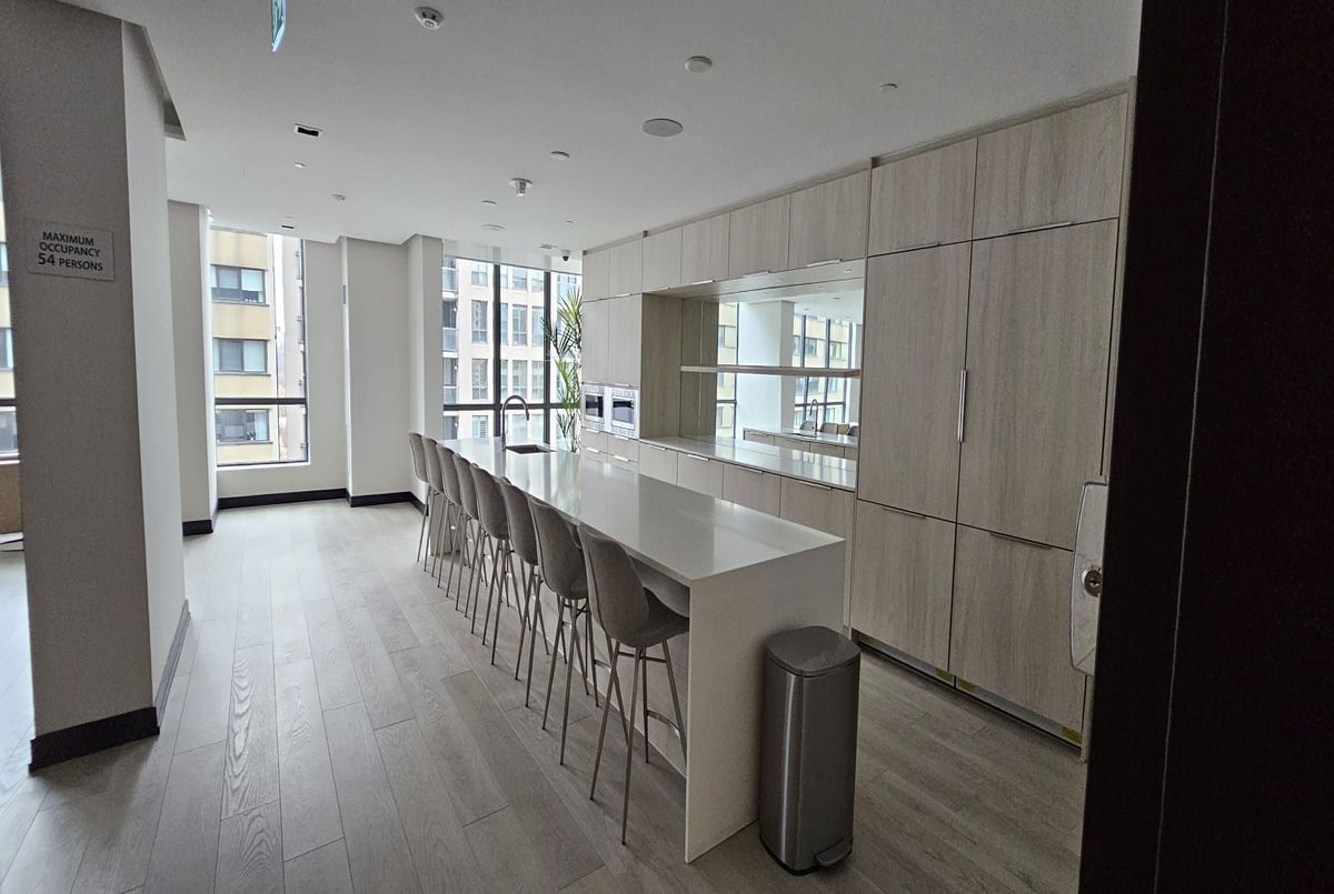 395 Bloor Street Toronto 395 Bloor Street Toronto