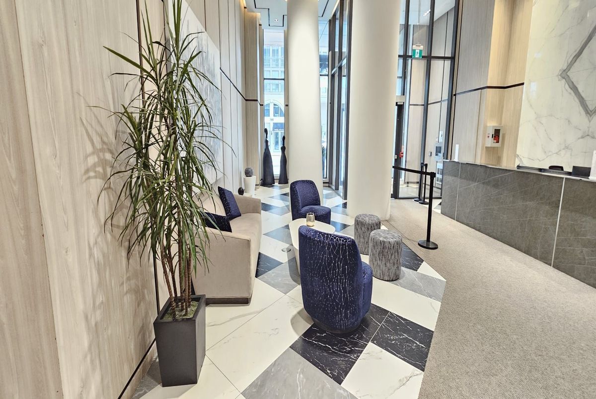 395 Bloor Street Toronto 395 Bloor Street Toronto