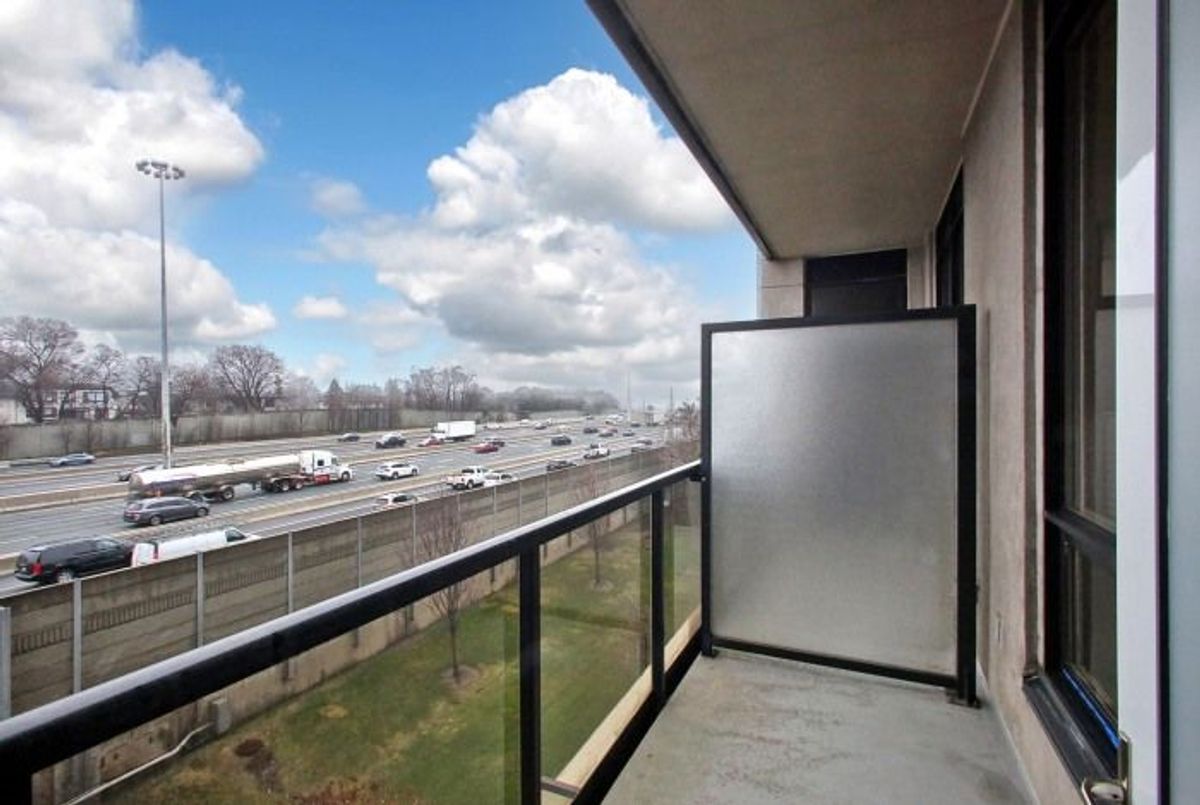 100 Harrison Garden Boulevard Toronto 100 Harrison Garden Boulevard Toronto