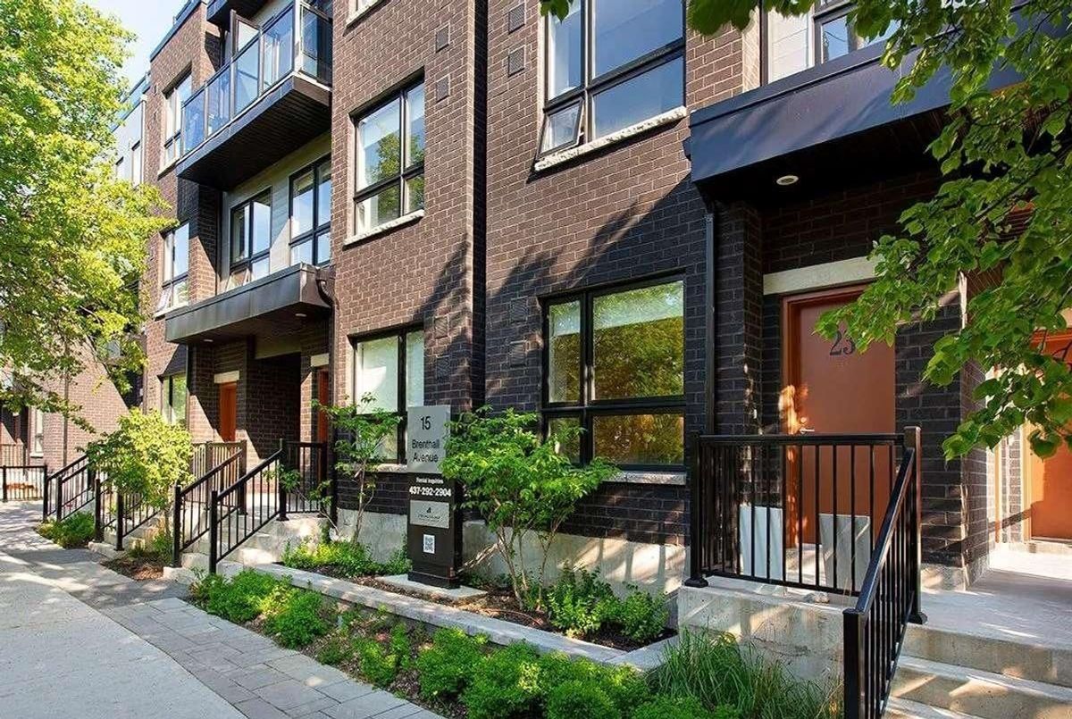 15 Brenthall Avenue Toronto 15 Brenthall Avenue Toronto