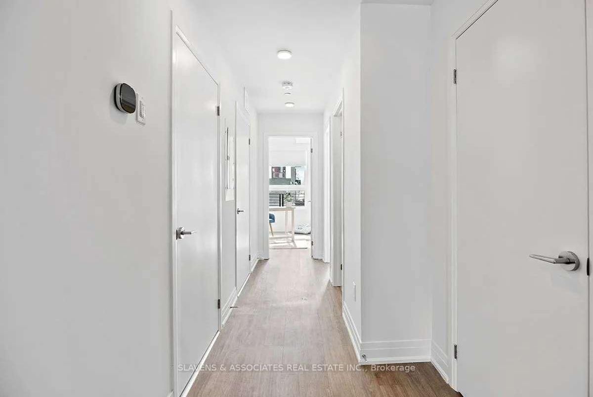 15 Brenthall Avenue Toronto 15 Brenthall Avenue Toronto