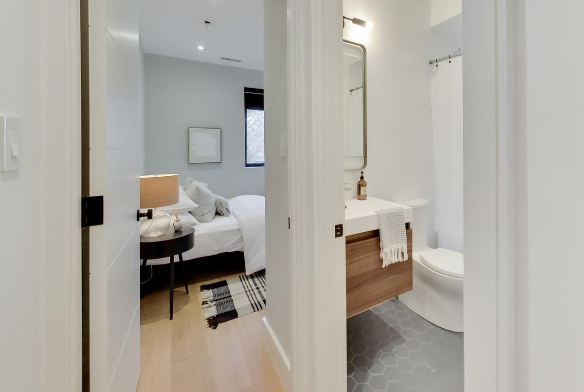 227 Howland Avenue Toronto 227 Howland Avenue Toronto