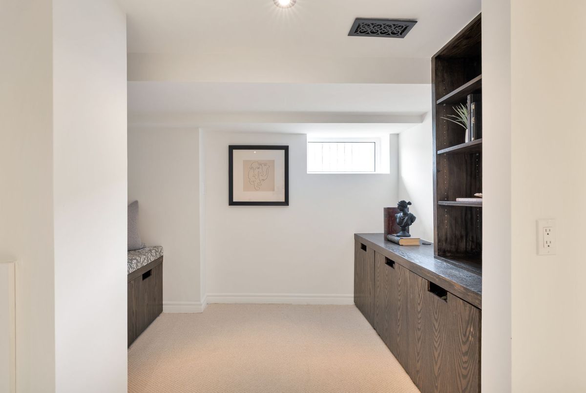 619 Balliol Street Toronto 619 Balliol Street Toronto