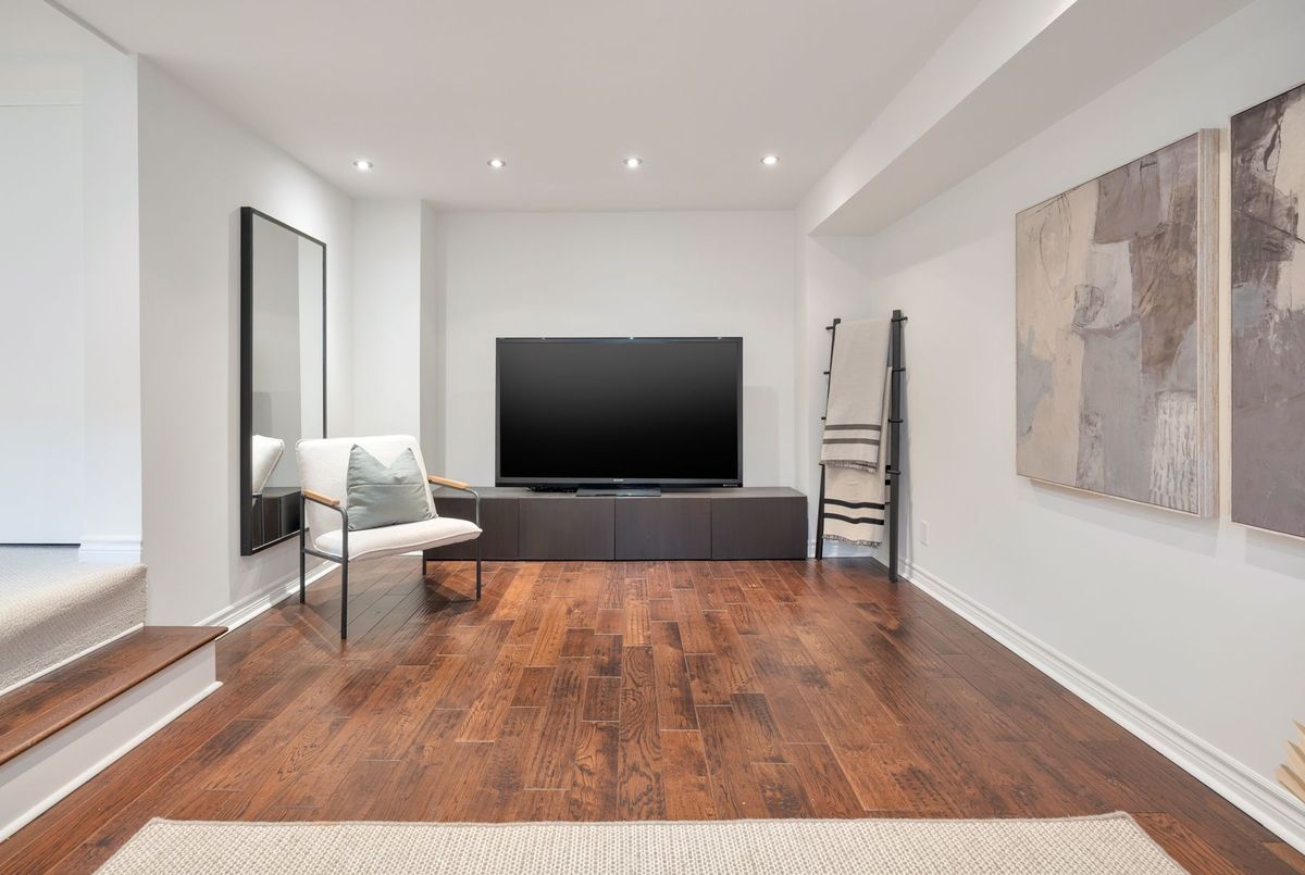 619 Balliol Street Toronto 619 Balliol Street Toronto