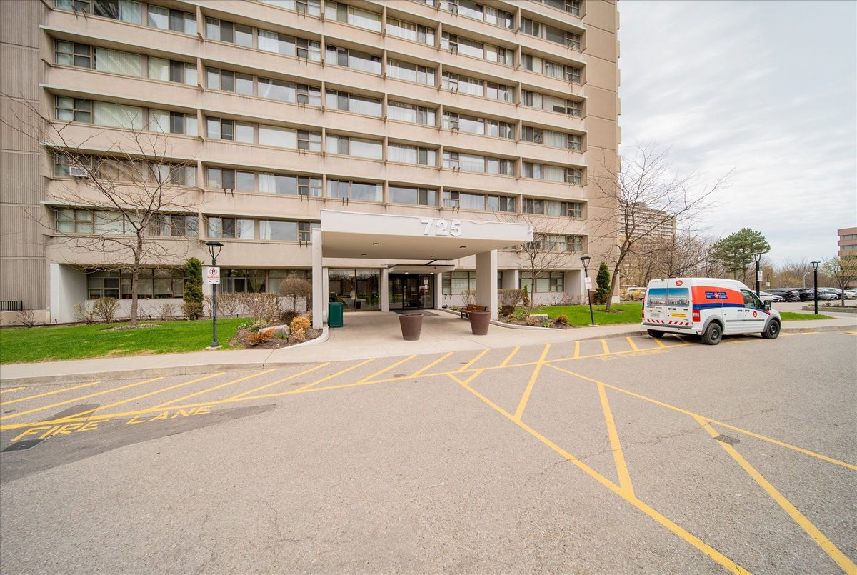 725 Don Mills Road Toronto 725 Don Mills Road Toronto