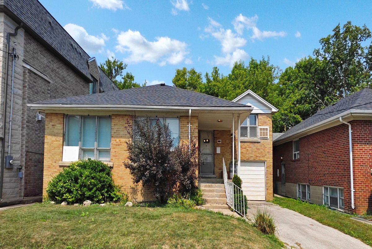 174 Caribou Road Toronto 174 Caribou Road Toronto
