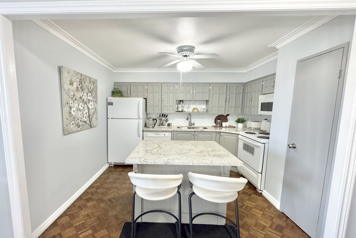 3555 Bathurst Street Toronto 3555 Bathurst Street Toronto