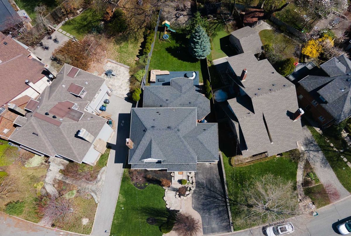 5 Lawrence Crescent Toronto 5 Lawrence Crescent Toronto