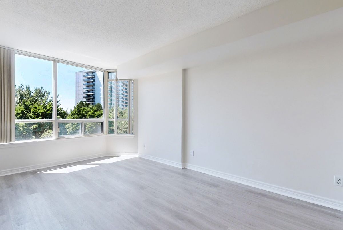 1131 Steeles Avenue W Toronto 1131 Steeles Avenue W Toronto