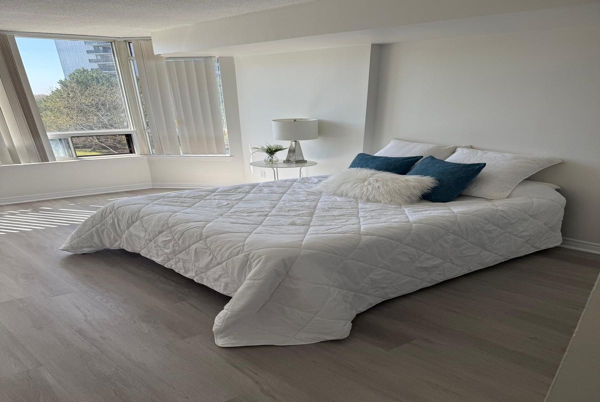 1131 Steeles Avenue W Toronto 1131 Steeles Avenue W Toronto