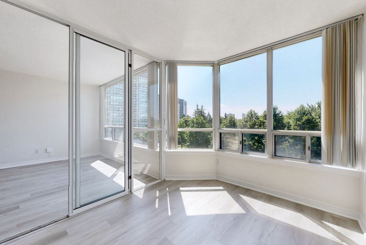 1131 Steeles Avenue W Toronto 1131 Steeles Avenue W Toronto