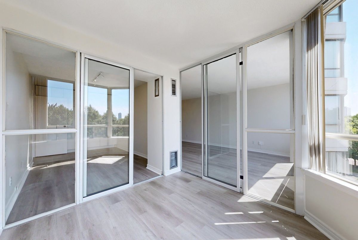 1131 Steeles Avenue W Toronto 1131 Steeles Avenue W Toronto