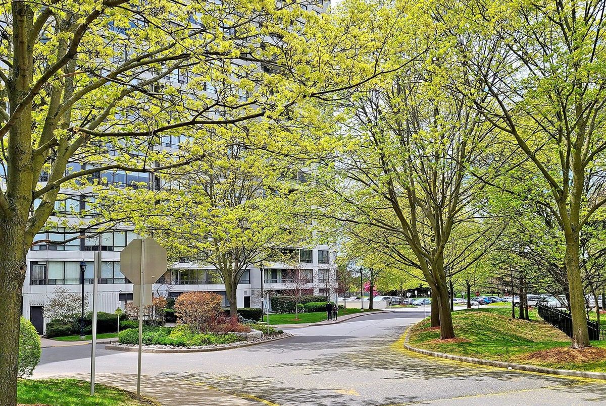 1131 Steeles Avenue W Toronto 1131 Steeles Avenue W Toronto