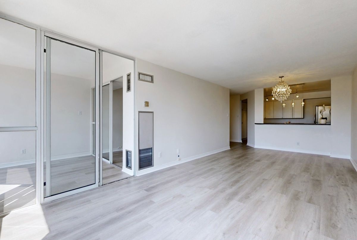 1131 Steeles Avenue W Toronto 1131 Steeles Avenue W Toronto