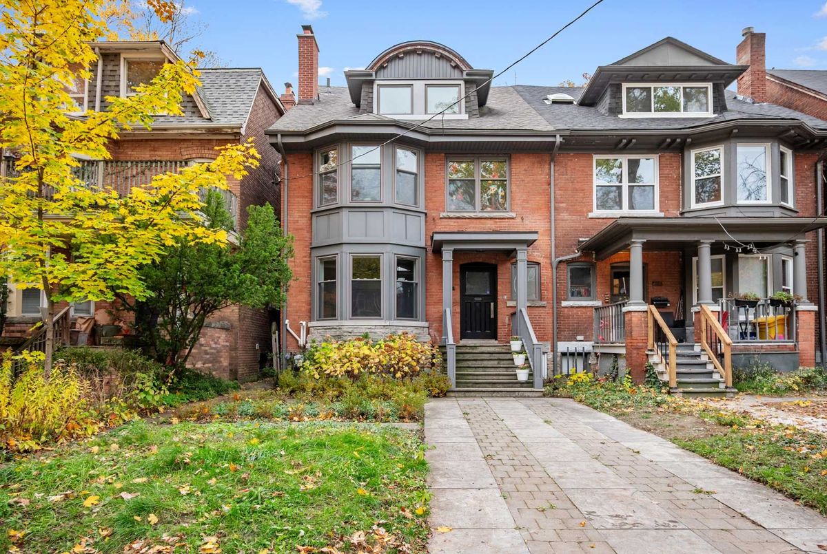 144 Howland Avenue Toronto 144 Howland Avenue Toronto
