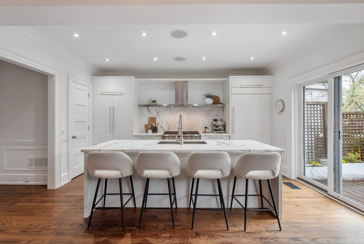 144 Howland Avenue Toronto 144 Howland Avenue Toronto