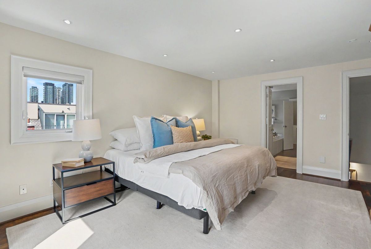 483 Roehampton Avenue Toronto 483 Roehampton Avenue Toronto