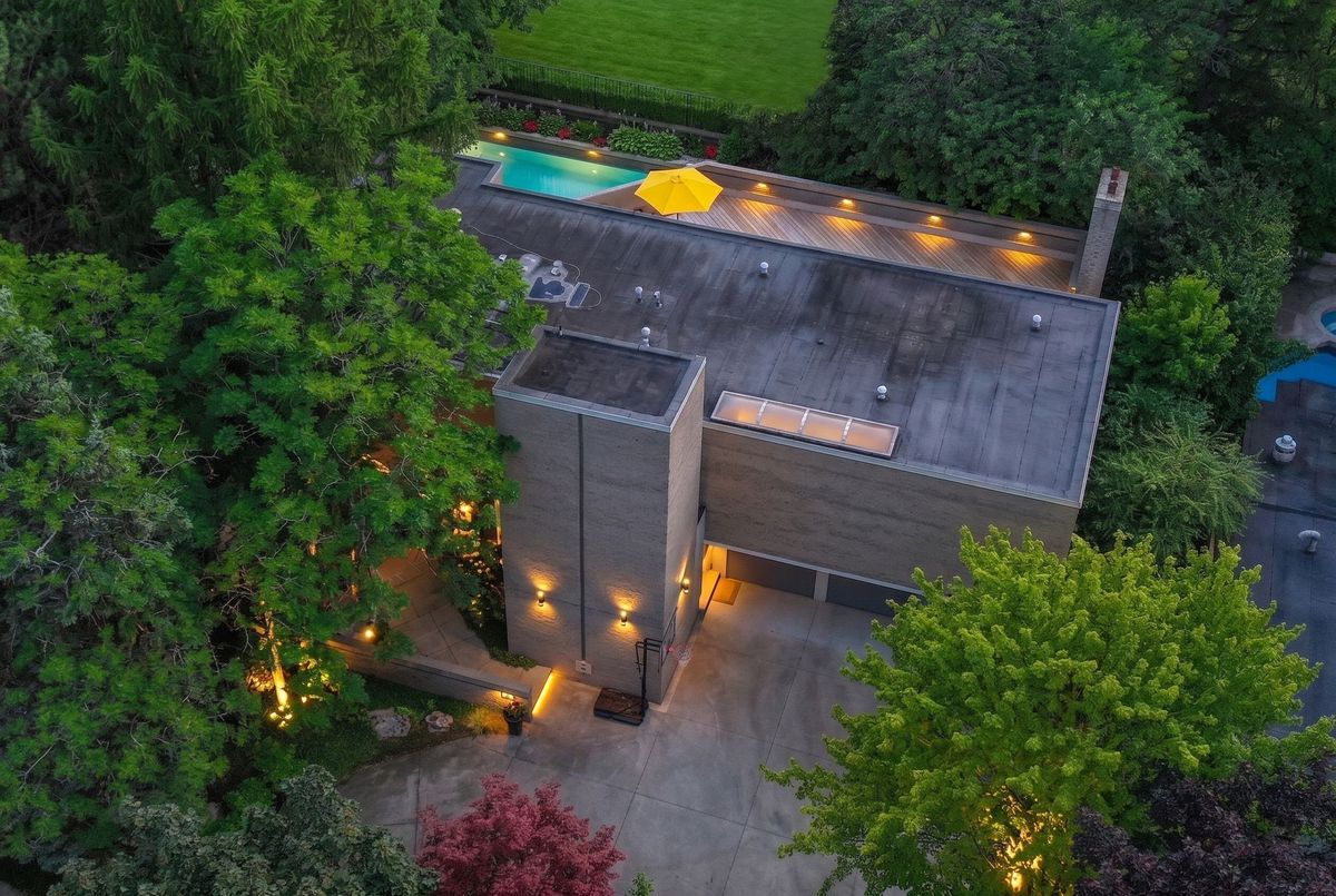 10 Penwood Crescent Toronto 10 Penwood Crescent Toronto
