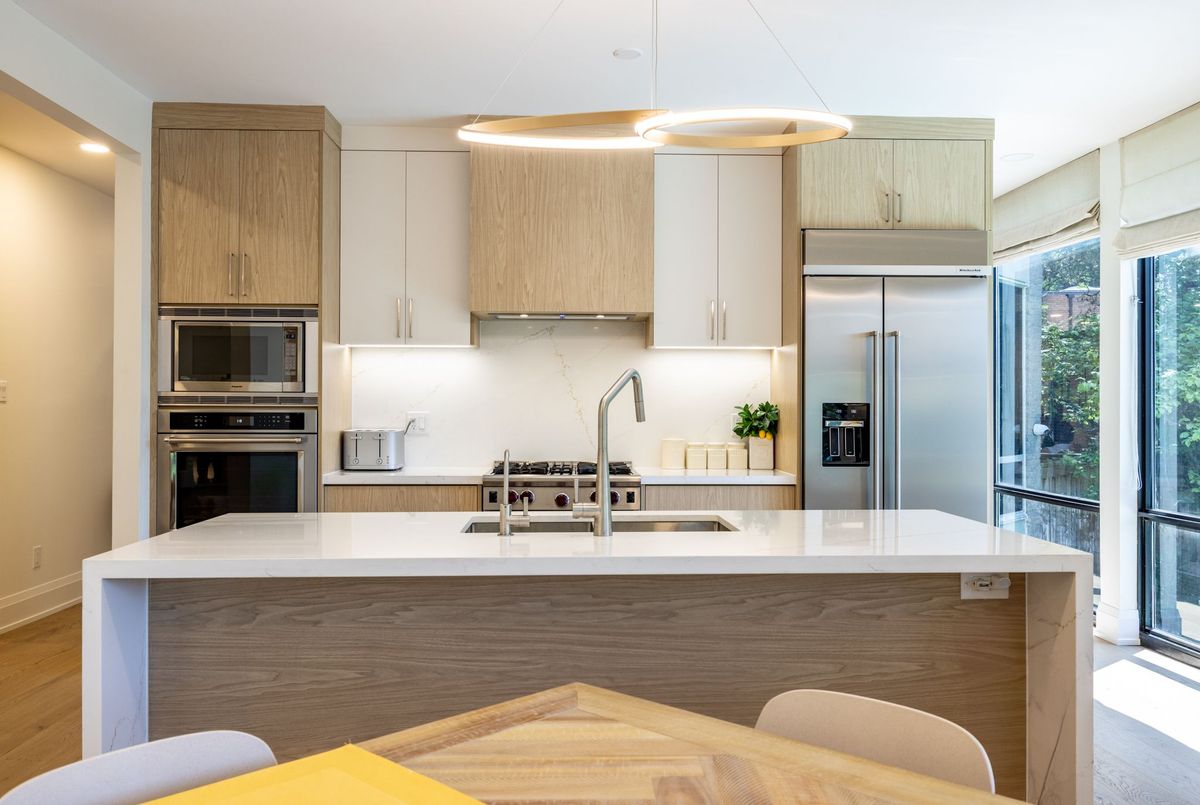 10 Penwood Crescent Toronto 10 Penwood Crescent Toronto