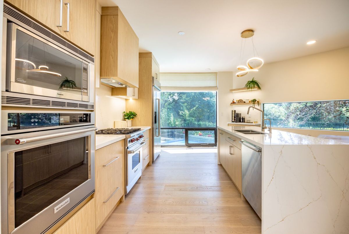 10 Penwood Crescent Toronto 10 Penwood Crescent Toronto