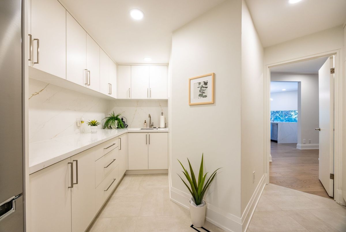 10 Penwood Crescent Toronto 10 Penwood Crescent Toronto