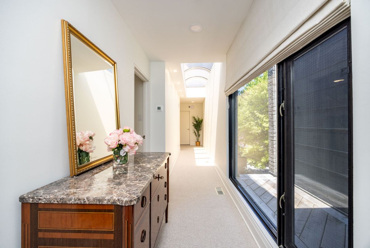 10 Penwood Crescent Toronto 10 Penwood Crescent Toronto