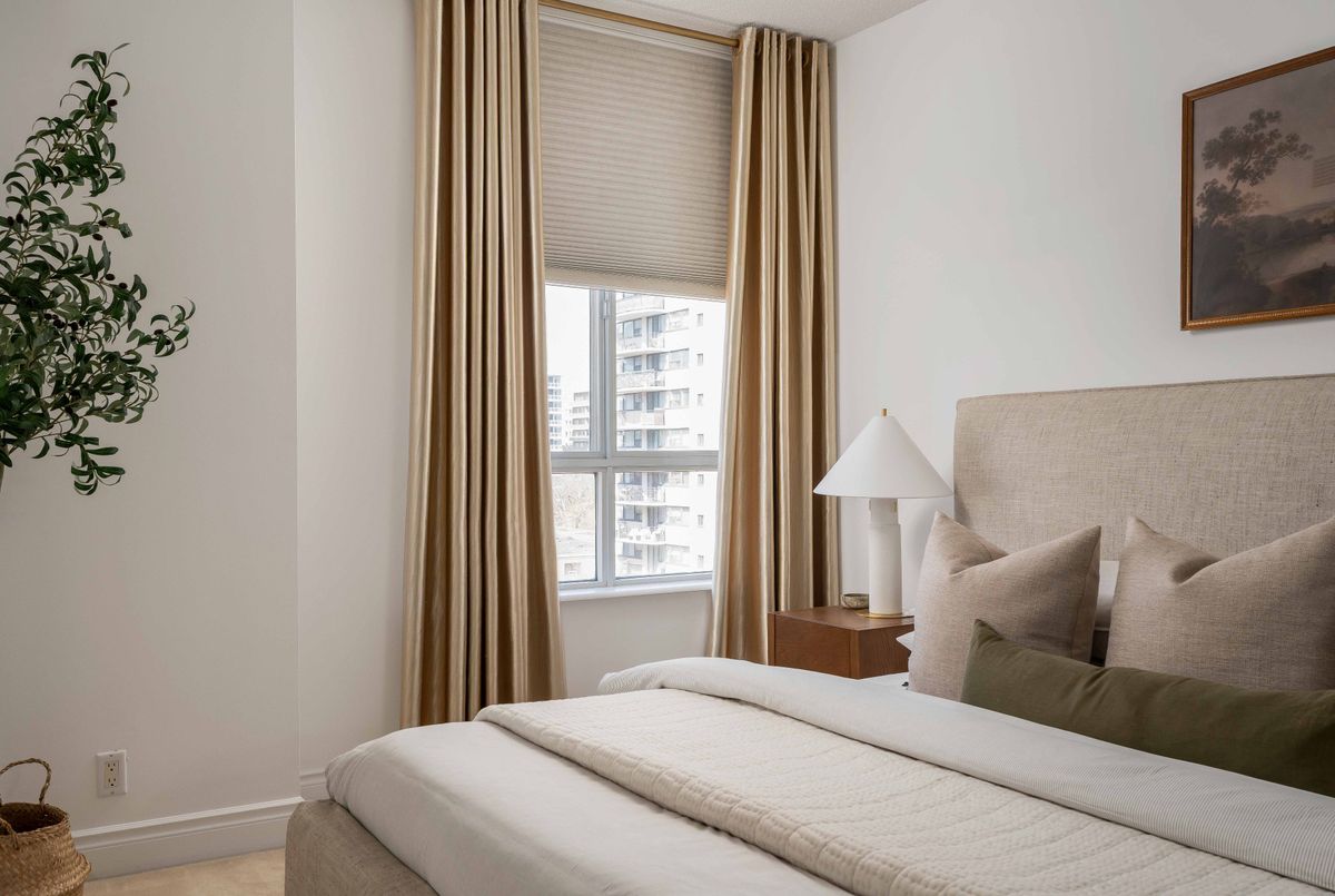 1 Deer Park Crescent Toronto 1 Deer Park Crescent Toronto