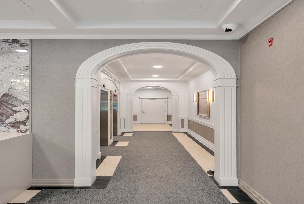 1 Deer Park Crescent Toronto 1 Deer Park Crescent Toronto