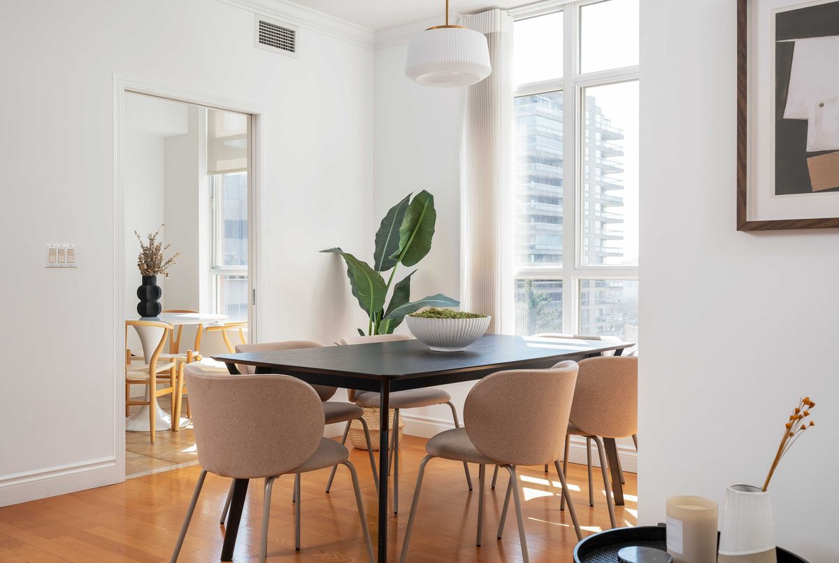 1 Deer Park Crescent Toronto 1 Deer Park Crescent Toronto