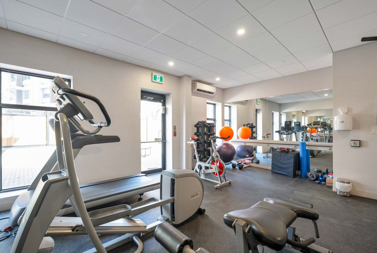 1 Deer Park Crescent Toronto 1 Deer Park Crescent Toronto