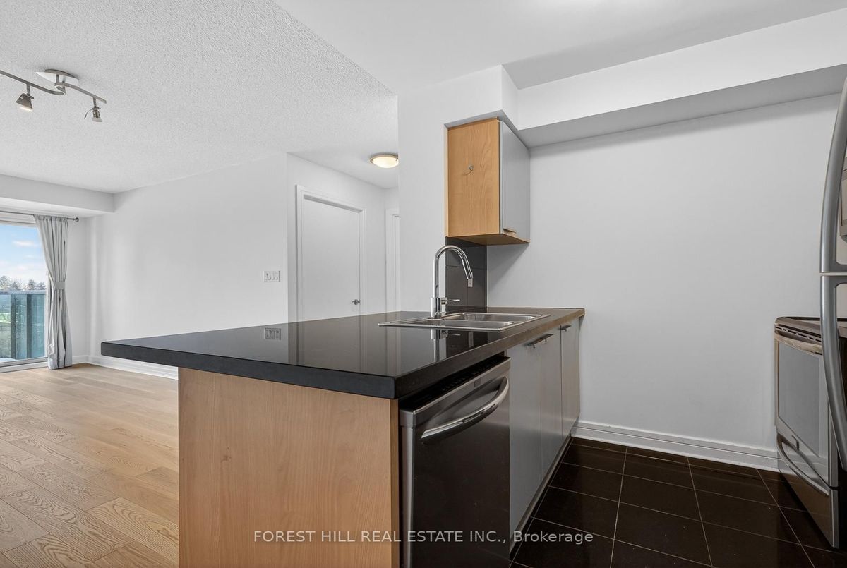 16 Harrison Garden Boulevard Toronto 16 Harrison Garden Boulevard Toronto
