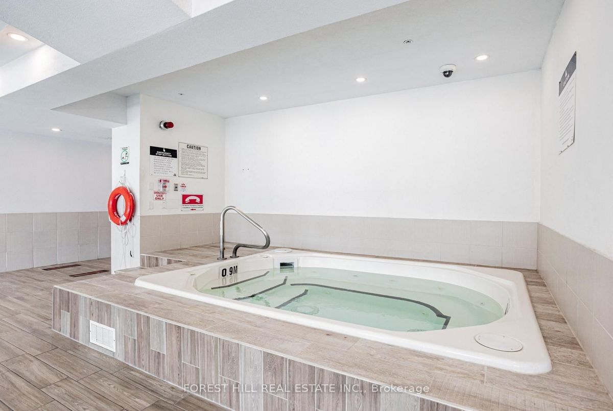 16 Harrison Garden Boulevard Toronto 16 Harrison Garden Boulevard Toronto