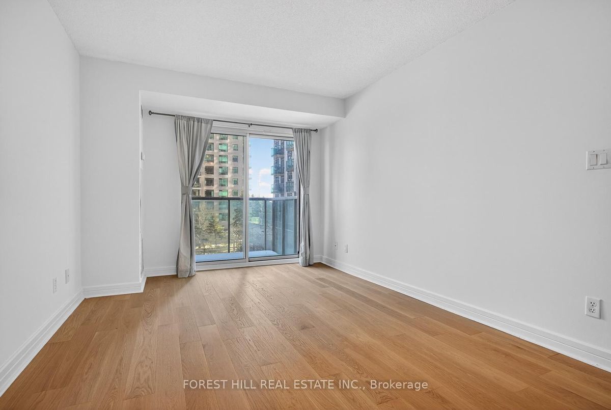 16 Harrison Garden Boulevard Toronto 16 Harrison Garden Boulevard Toronto