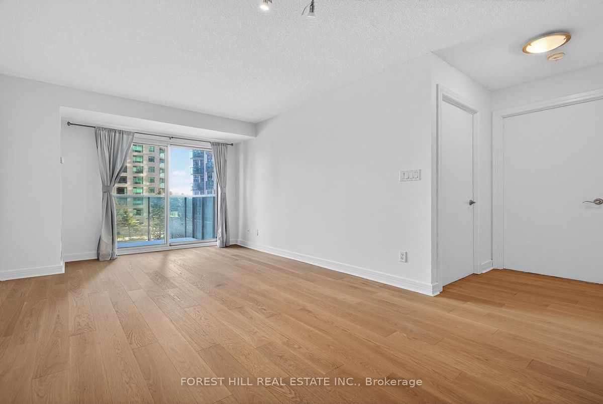 16 Harrison Garden Boulevard Toronto 16 Harrison Garden Boulevard Toronto