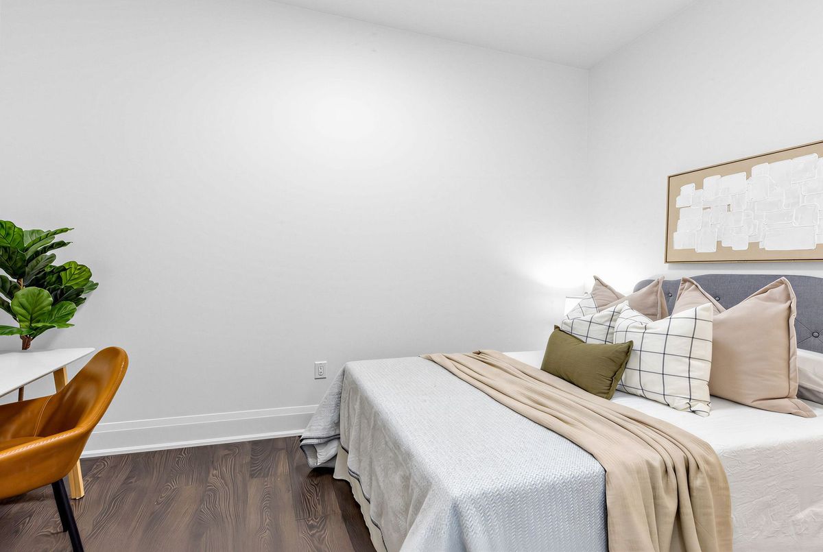 30 Roehampton Avenue Toronto 30 Roehampton Avenue Toronto