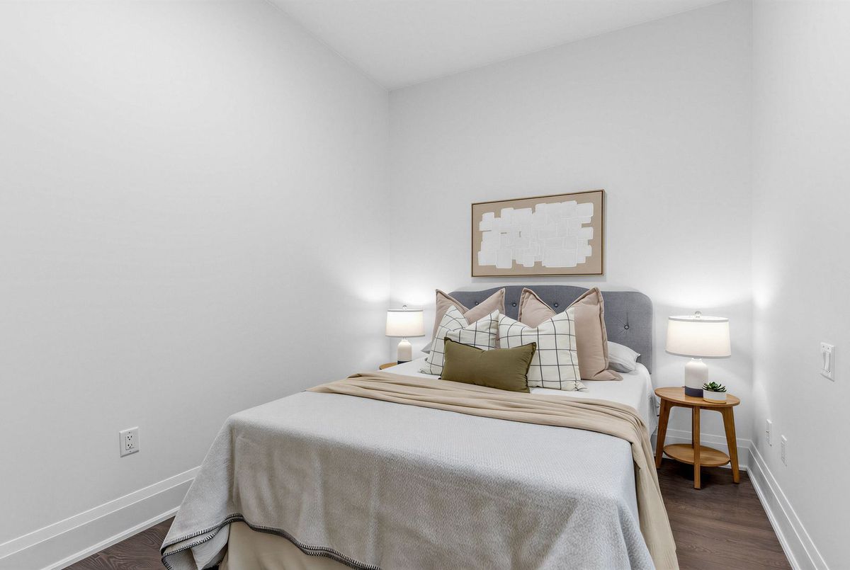 30 Roehampton Avenue Toronto 30 Roehampton Avenue Toronto