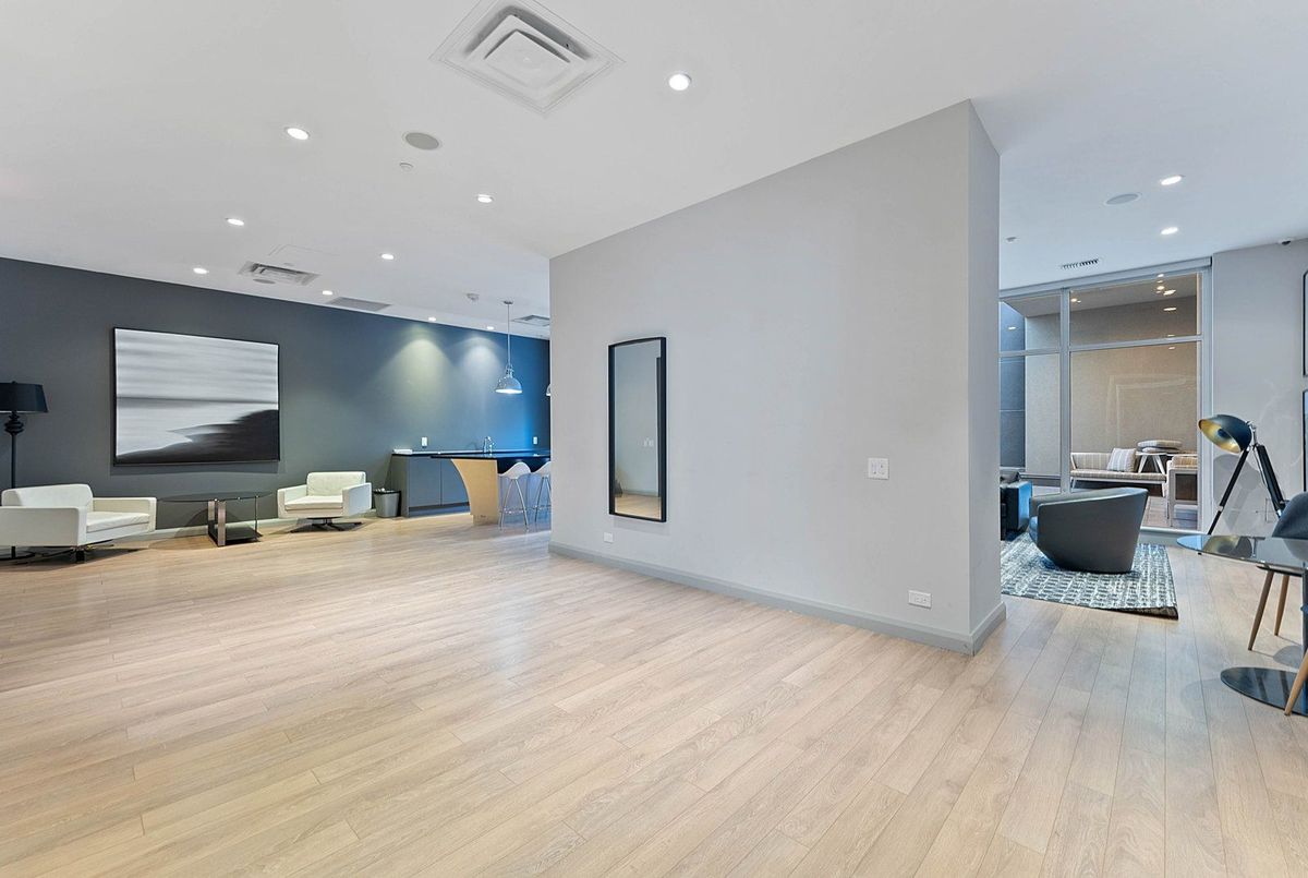 155 Yorkville Avenue Toronto 155 Yorkville Avenue Toronto