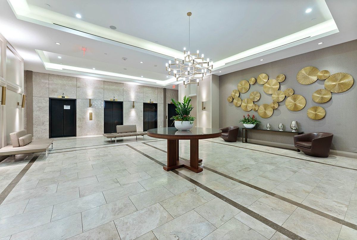 155 Yorkville Avenue Toronto 155 Yorkville Avenue Toronto