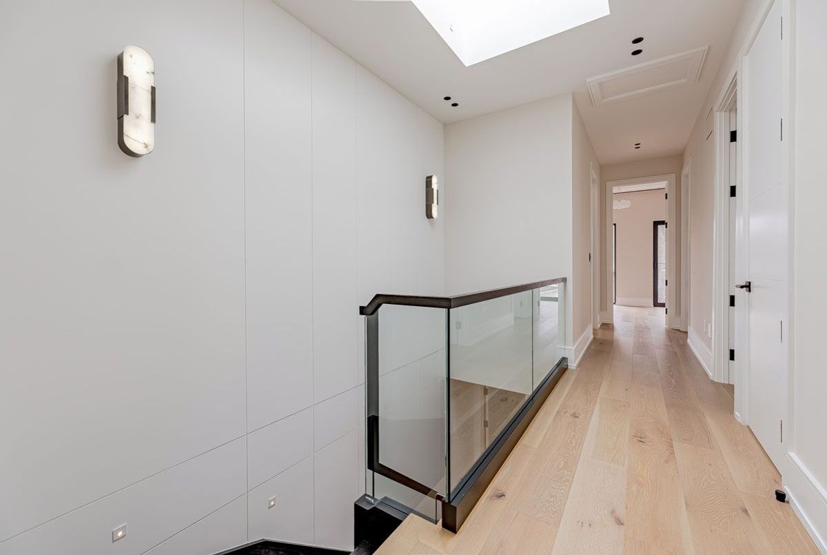 img-gallery