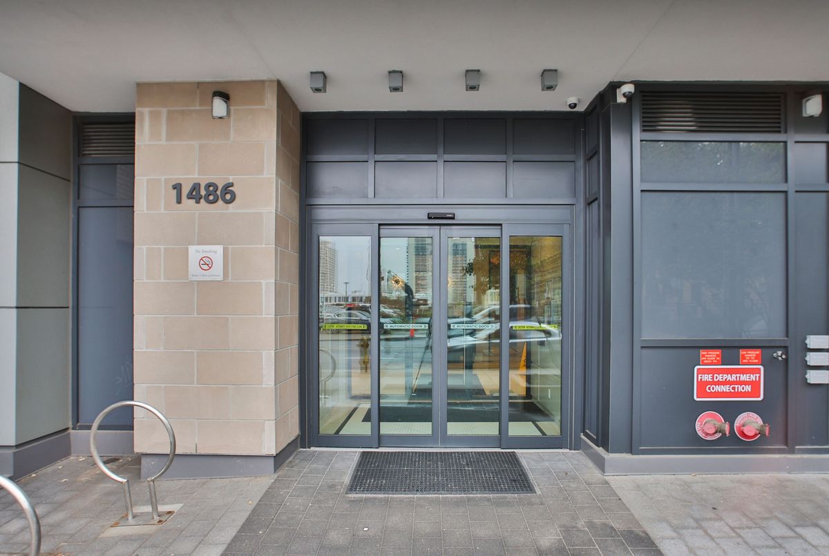 1486 Bathurst Street Toronto 1486 Bathurst Street Toronto
