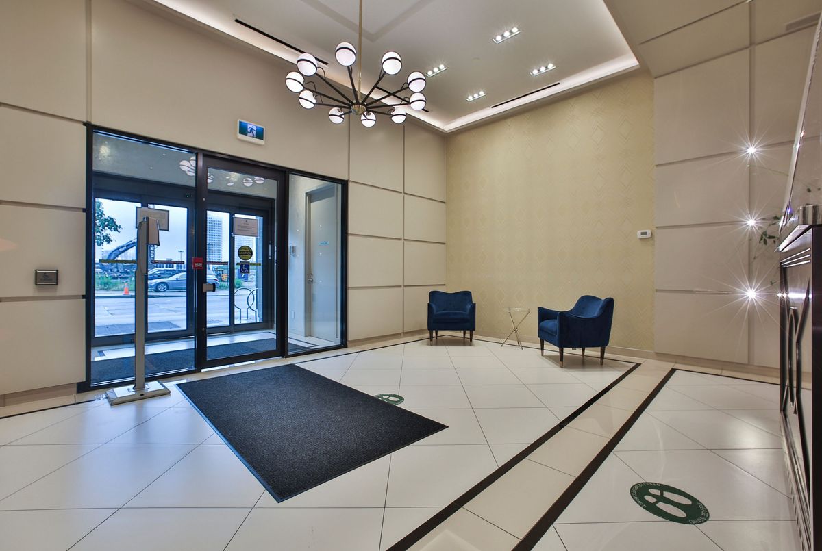 1486 Bathurst Street Toronto 1486 Bathurst Street Toronto