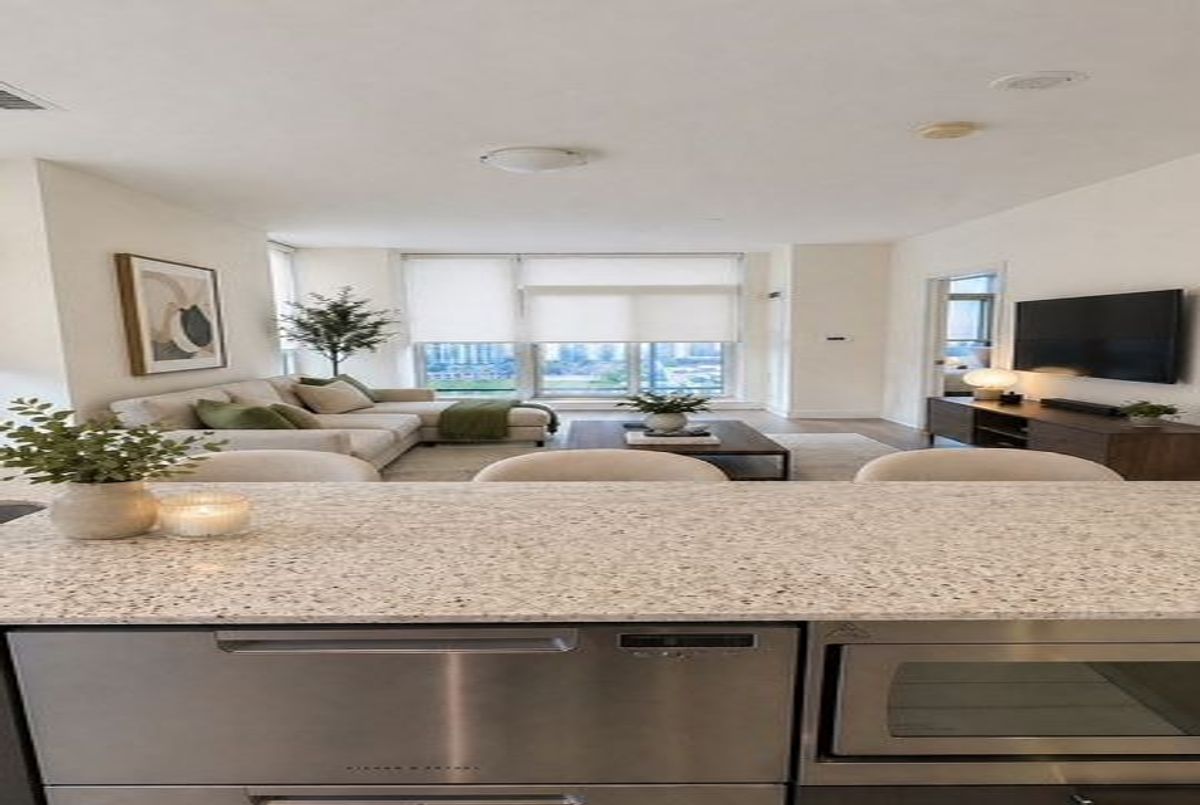 1486 Bathurst Street Toronto 1486 Bathurst Street Toronto